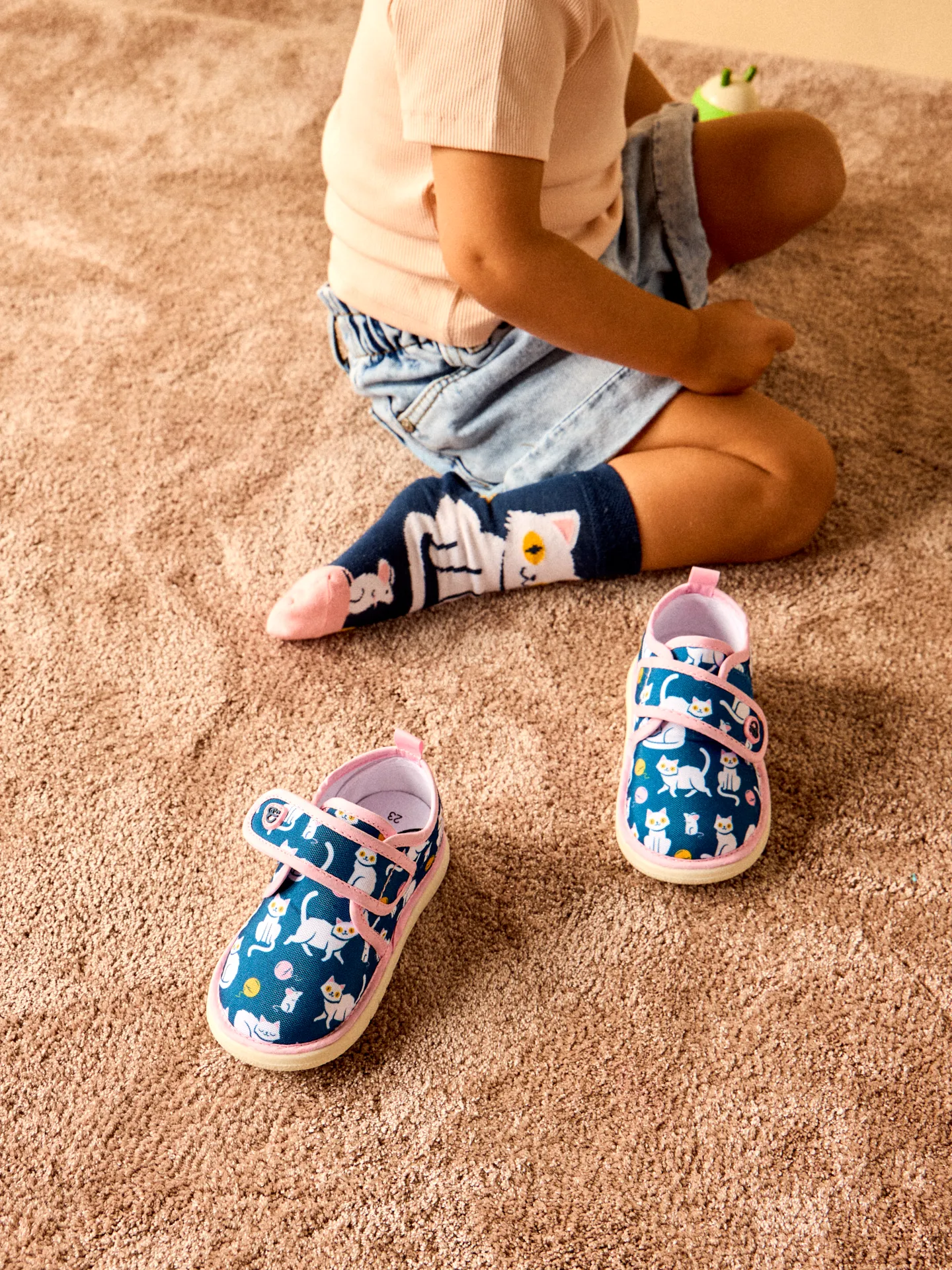 Vrolijke babyslippers Speels katje - Image 6