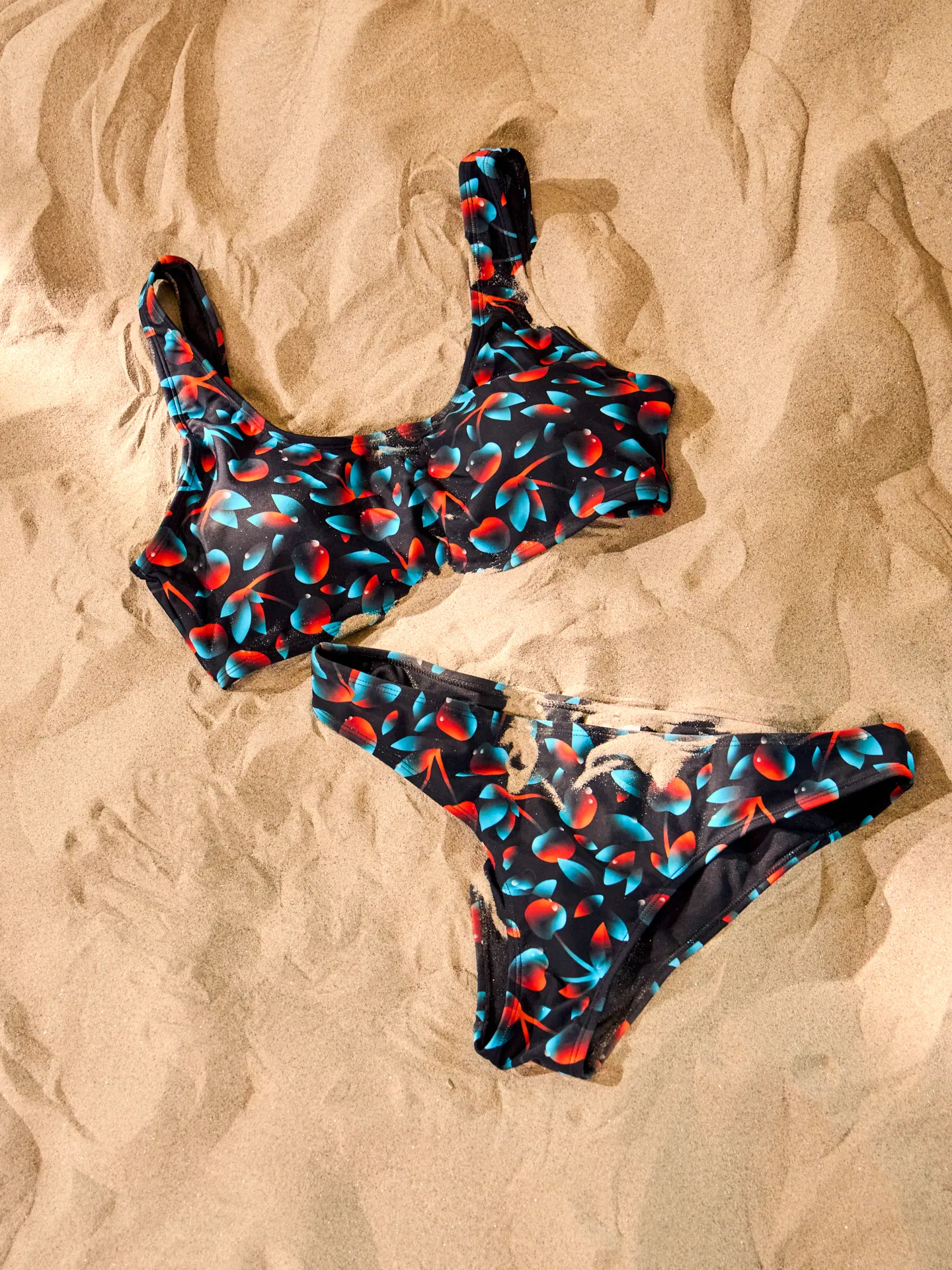 Vrolijk bikinibroekje Donker kersen - Image 4