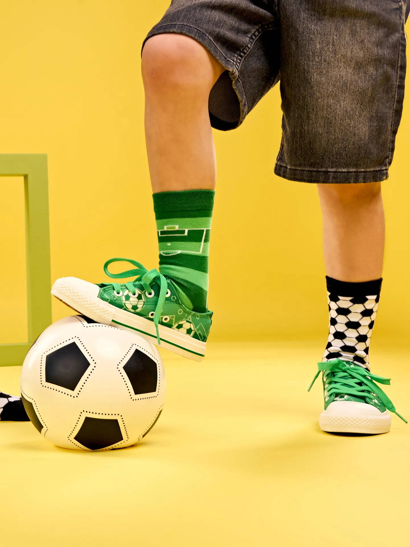Vrolijke kindersokken Voetbal - Image 2