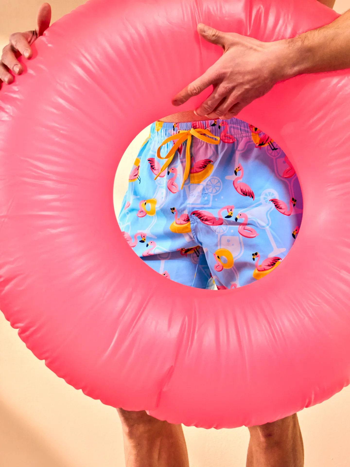 Vrolijk zwemshort voor heren Flamingo op vakantie - Image 3