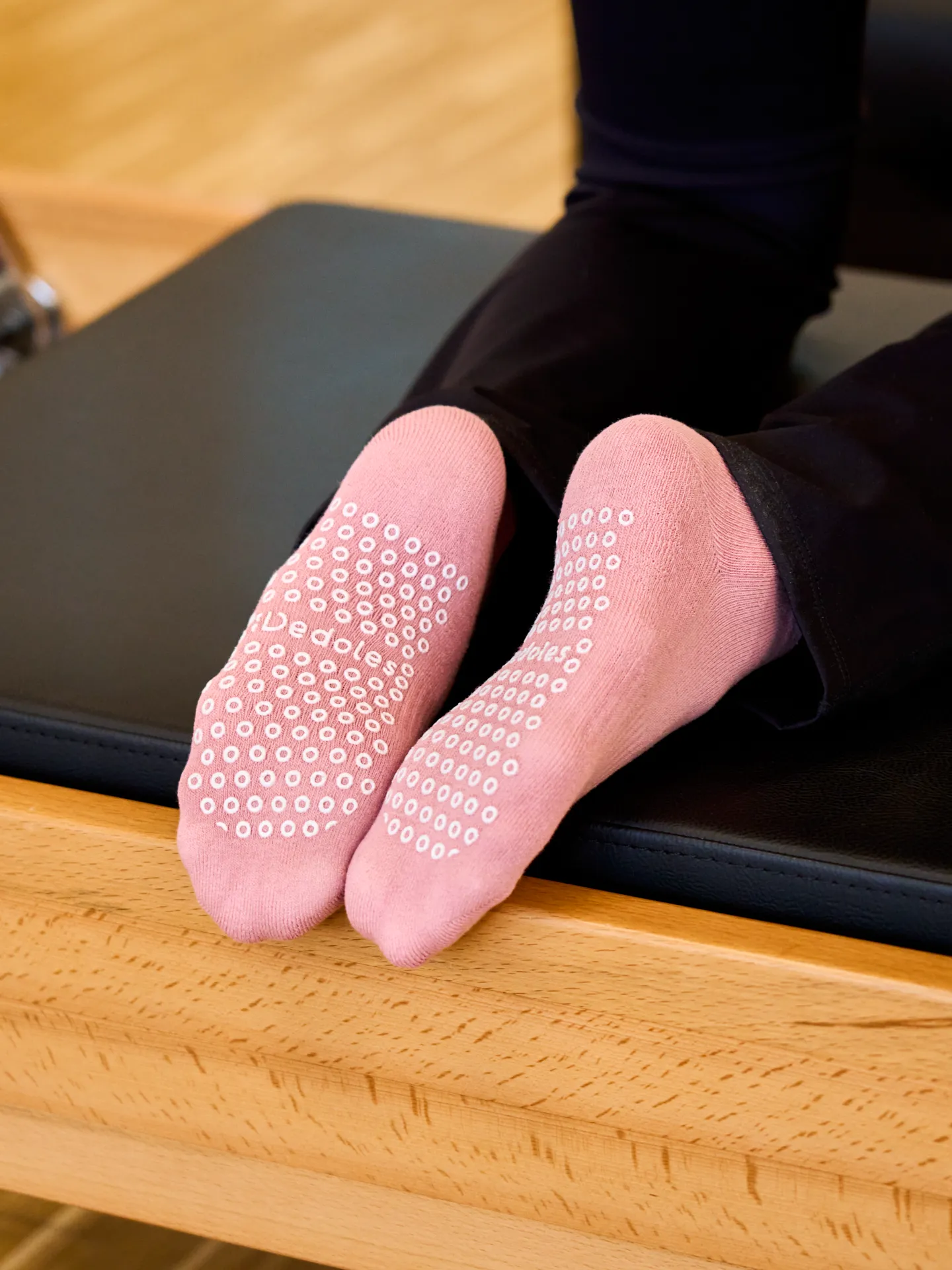Oud roze Pilates- en Yoga-sokken - Image 3