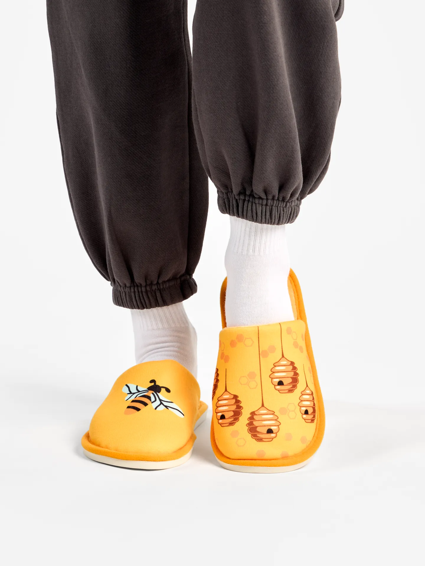 Vrolijke slippers Bezige bijen - Image 5