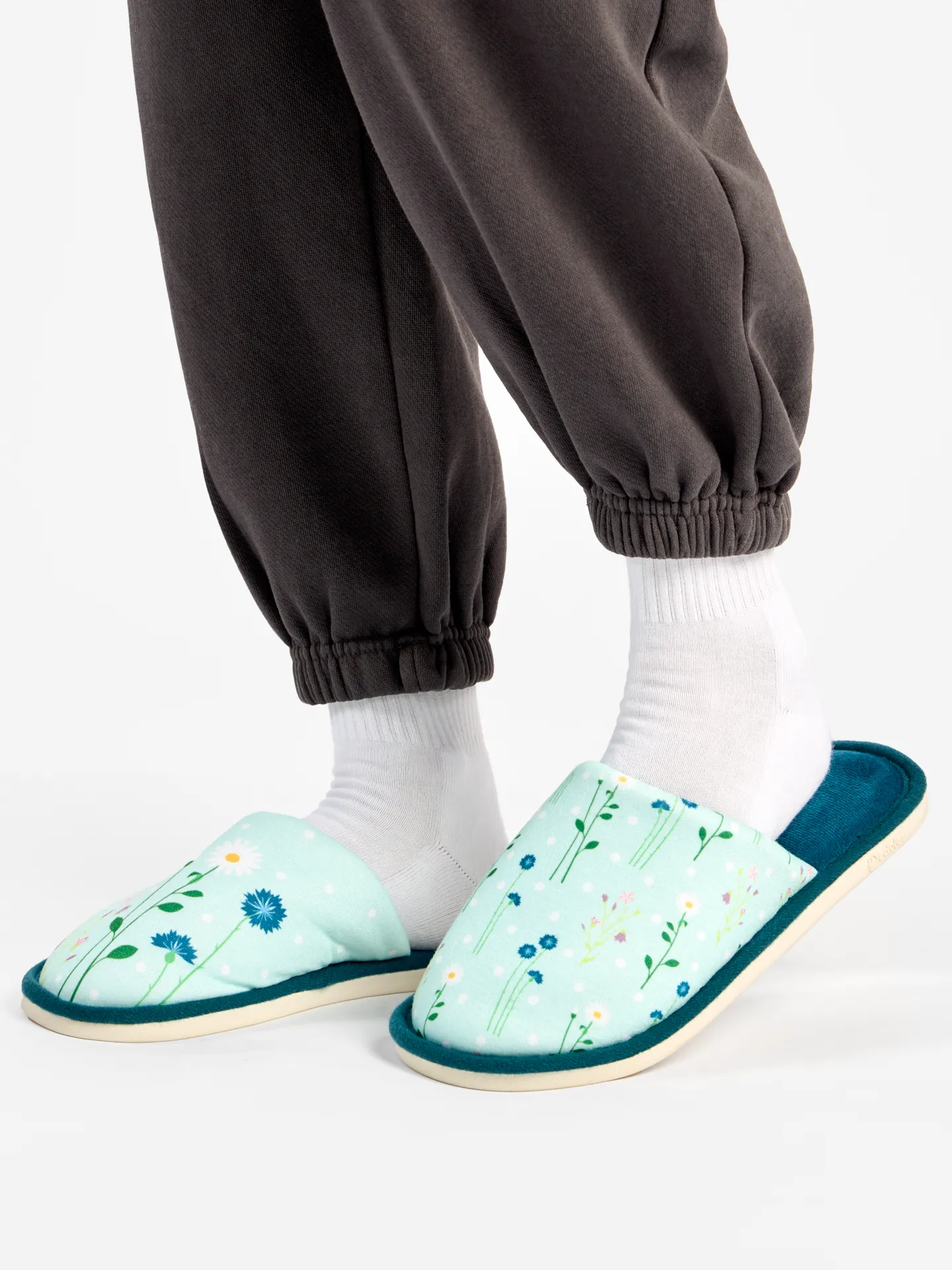 Vrolijke slippers Weidebloemen - Image 5