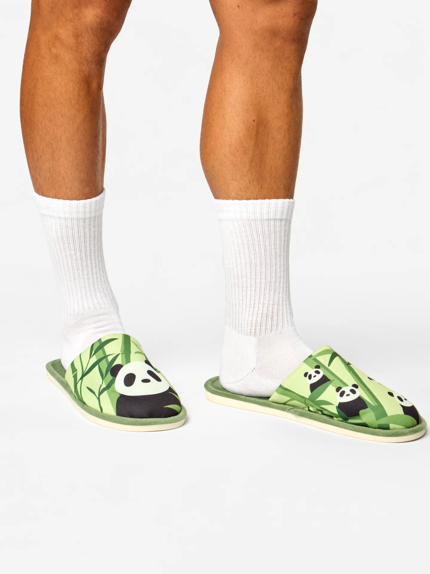 Vrolijke slippers Panda's en bamboe - Image 3
