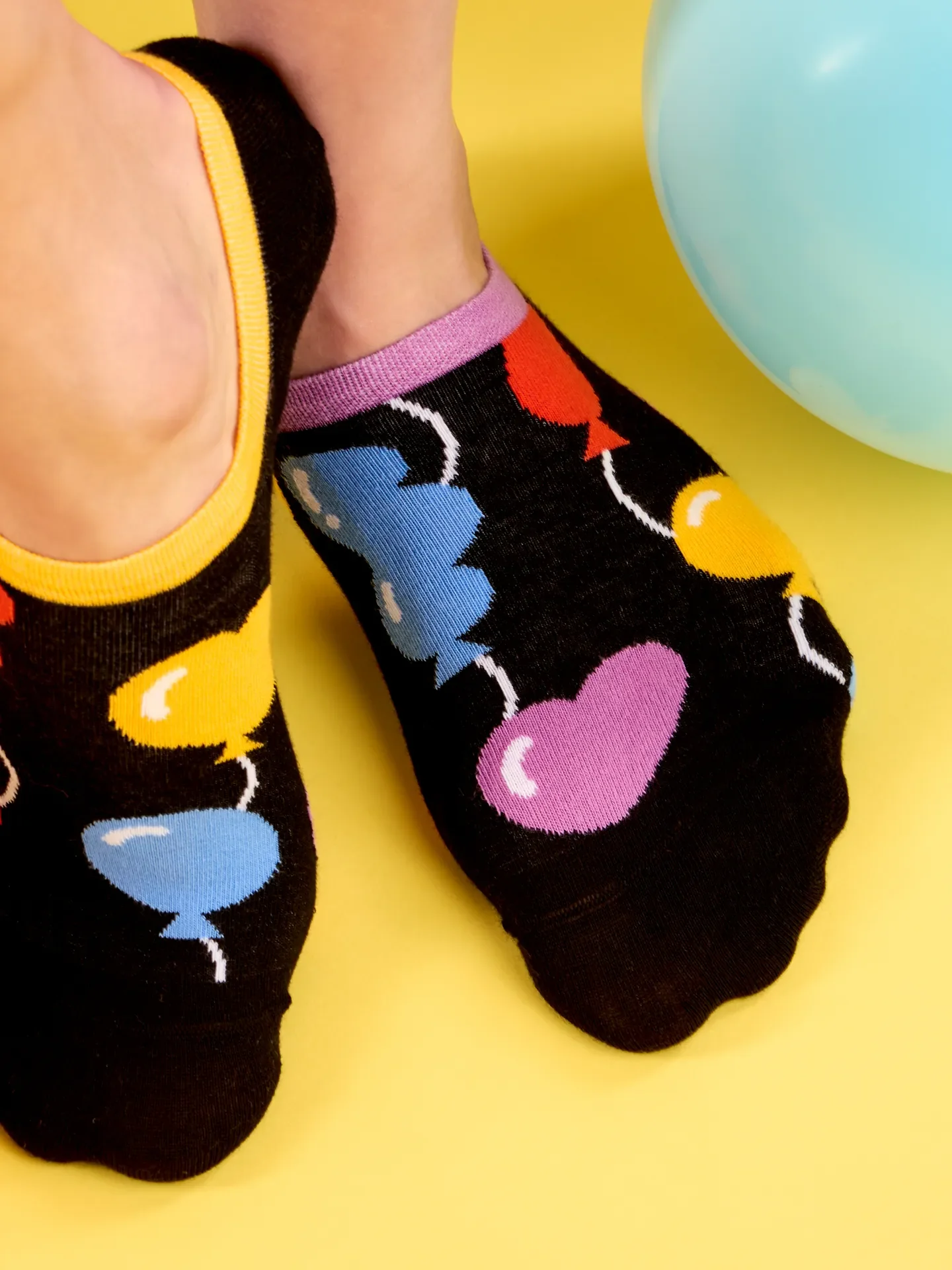 Vrolijke sneakersokken Ballonnen - Image 4