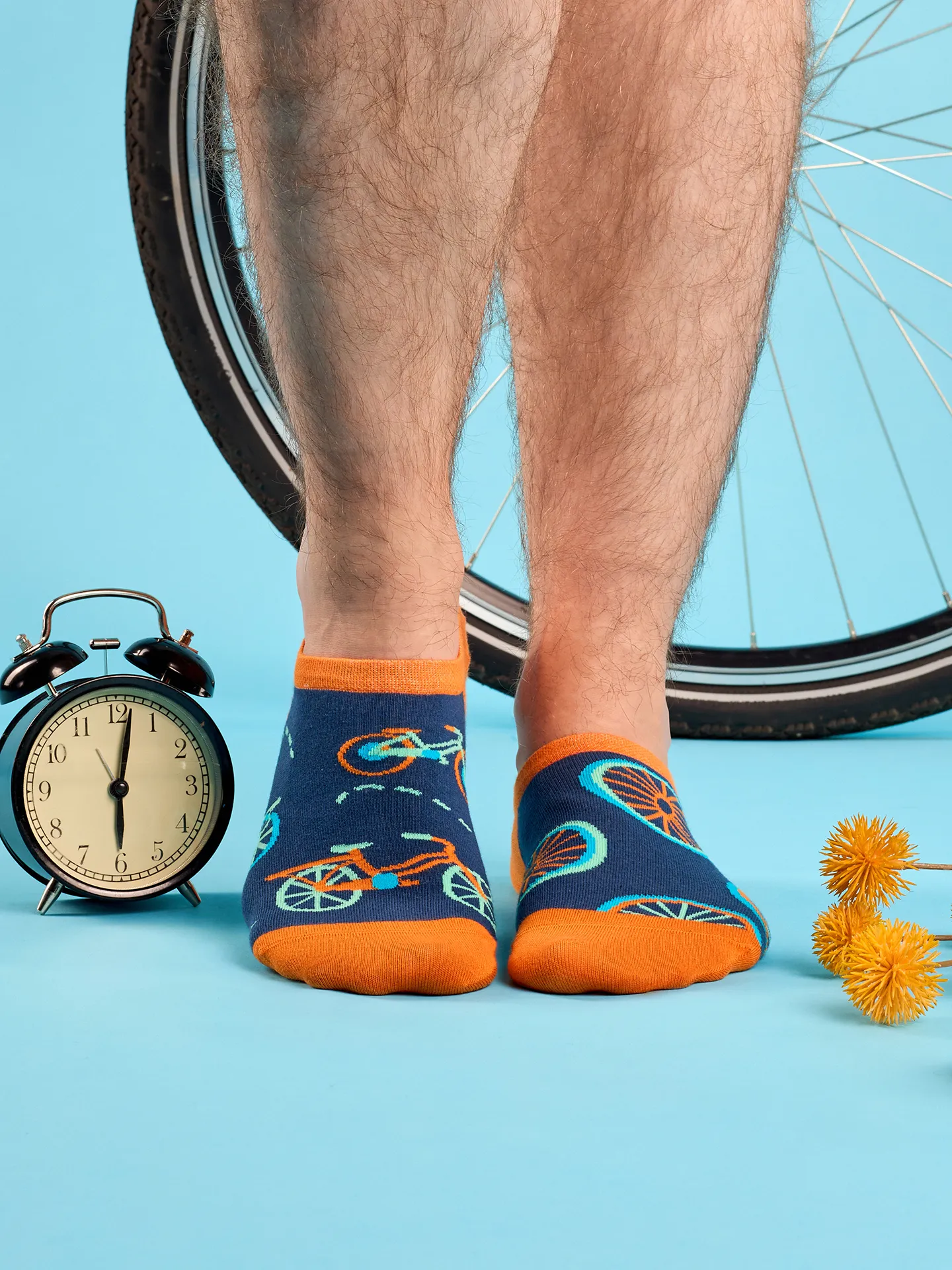 Vrolijke sneakersokken Oranje fiets - Image 2