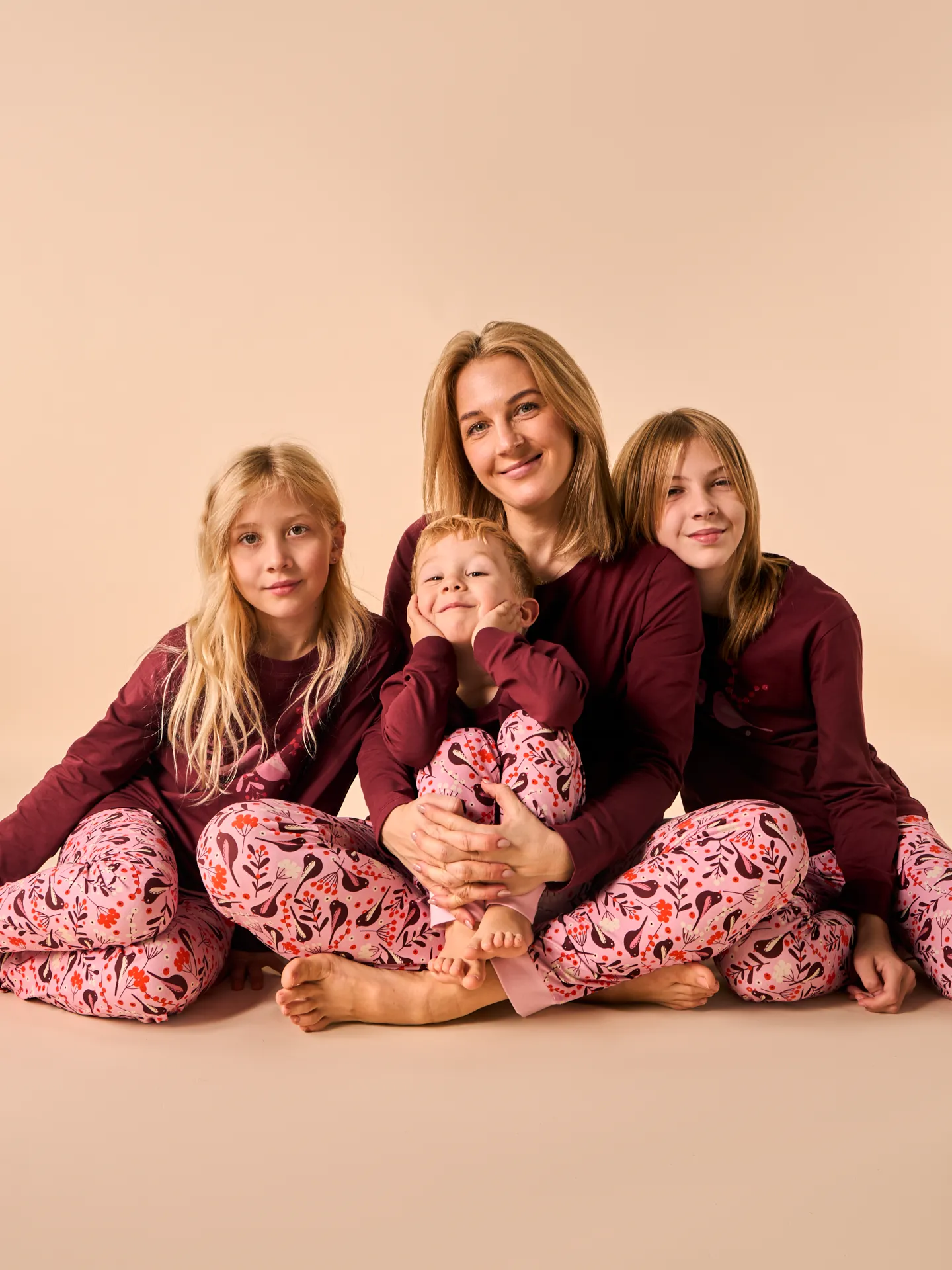 Vrolijke kinderpyjama Vogels en bessen - Image 4